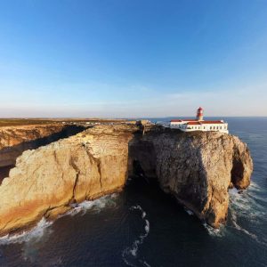 International Hotel Markets Report Strong RevPAR Gains; Memorial Day Weekend Enhances U.S. Efficiency