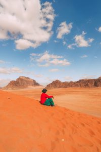 Китай засилва усилията си да привлече глобални центрове за научноизследователска и развойна дейност