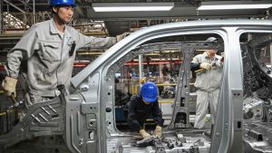 Вторият EV модел на Xiaomi черпи стилизирани сигнали от Ferrari Purosangue · Technode