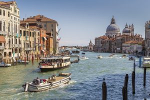 Italy: Venice Unveiled – Must-Do Experiences and Culinary Hotspots