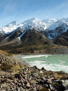 Търсенето на пътувания до Япония намалява на фона на обтегнати връзки