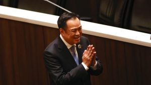 Следващият премиер на Тайланд Анутин потвърждава обещанието да проведе нови избори