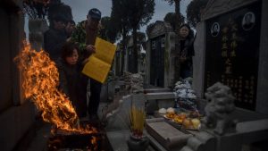 Да си китаец | Много китайско погребение и всички неща, които семейството ми не каза