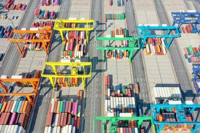 Китай и Франция отчитат 4.1% ръст в двустранната търговия