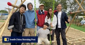 „Операция Дядо Коледа“ помага на деца в Хонконг